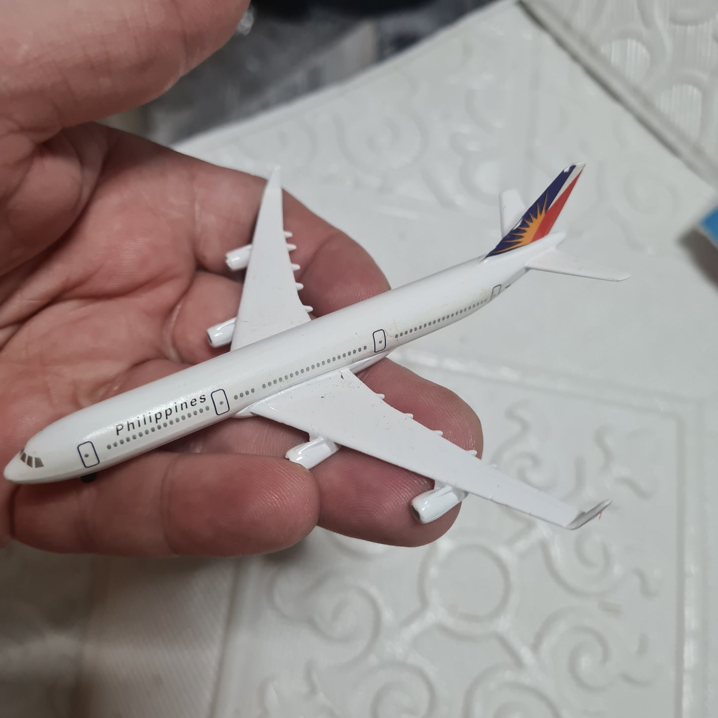 Schabak 1:600 Airbus A-340 Philippine Airlines Germany diecast plane 955/90