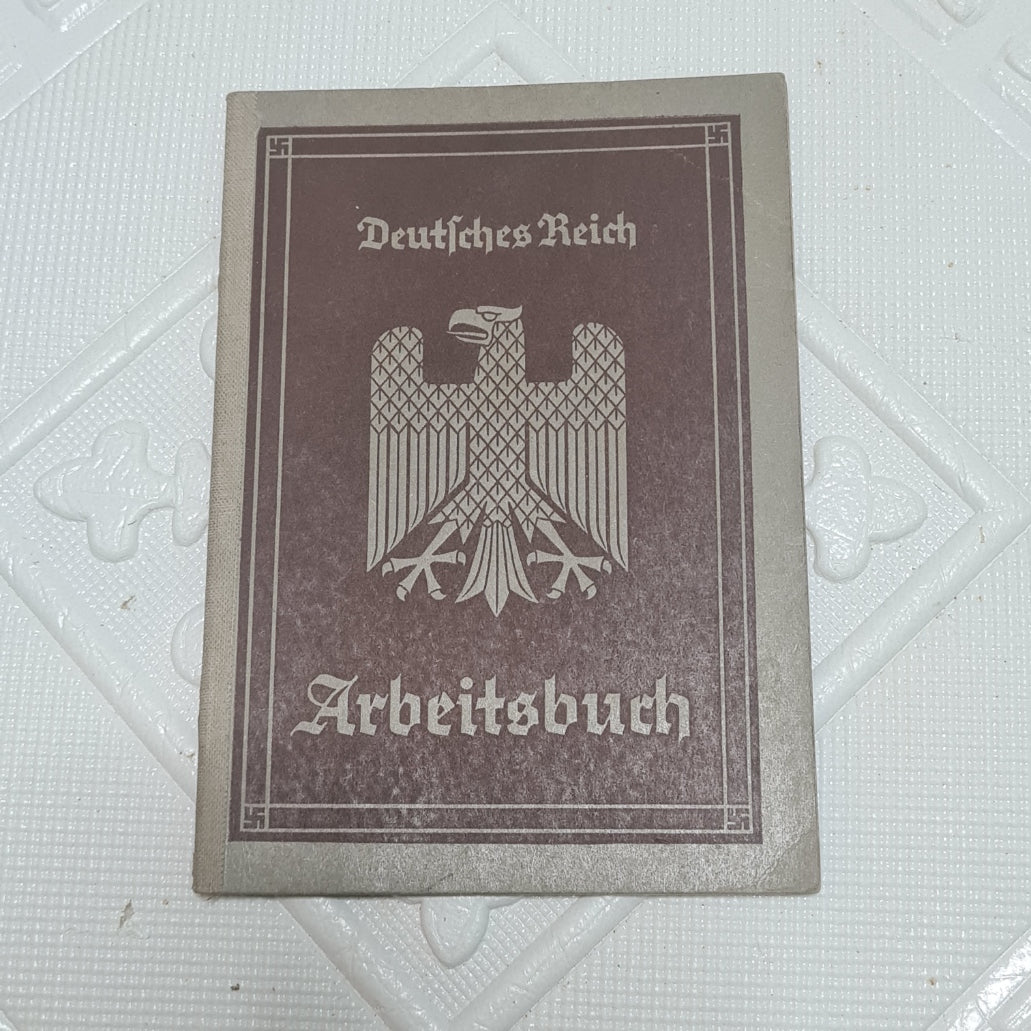 Deutches Reich Arbeitsbuch 1930's 40's Labour book papers please very nice example ww2