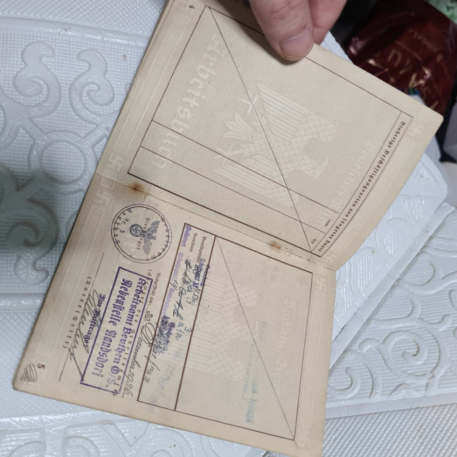 Deutches Reich Arbeitsbuch 1930's 40's Labour book papers please fair example ww2