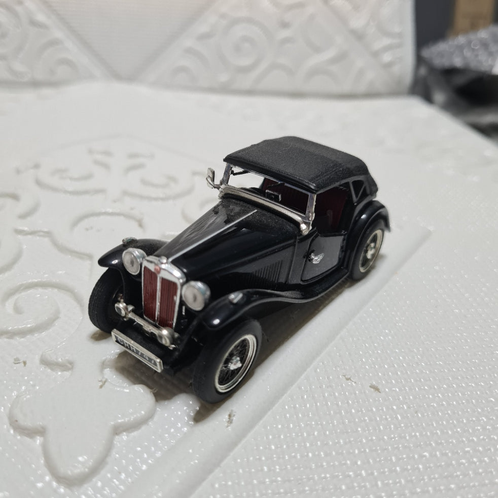 Vitesse 1:43 MG TC Red open cabriolet  classic british cars loose diecast excellent