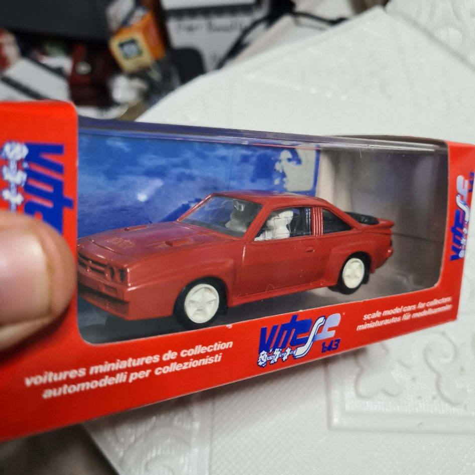 Vitesse 1:43 Opel Manta rally 1984 plain red boxed but lost decal sheet