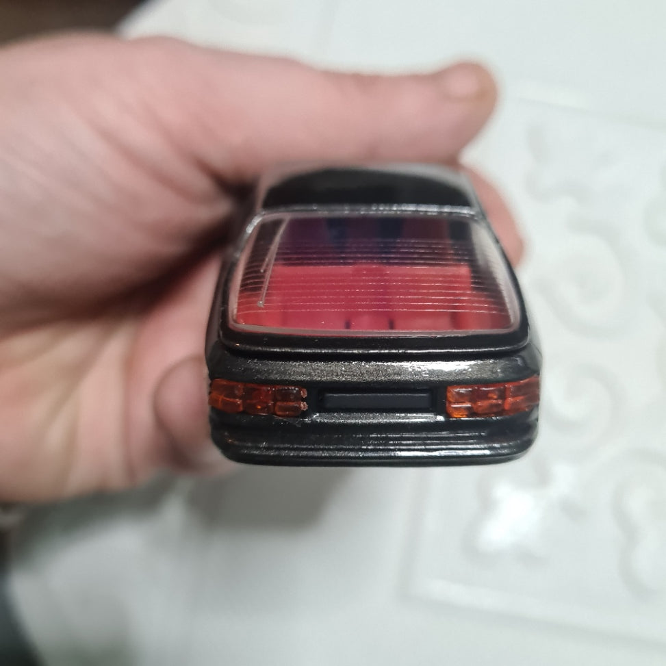 no 1051 Solido 1:43 Porsche 924 Graphite grey 1980 base no screw early issue very nice loose