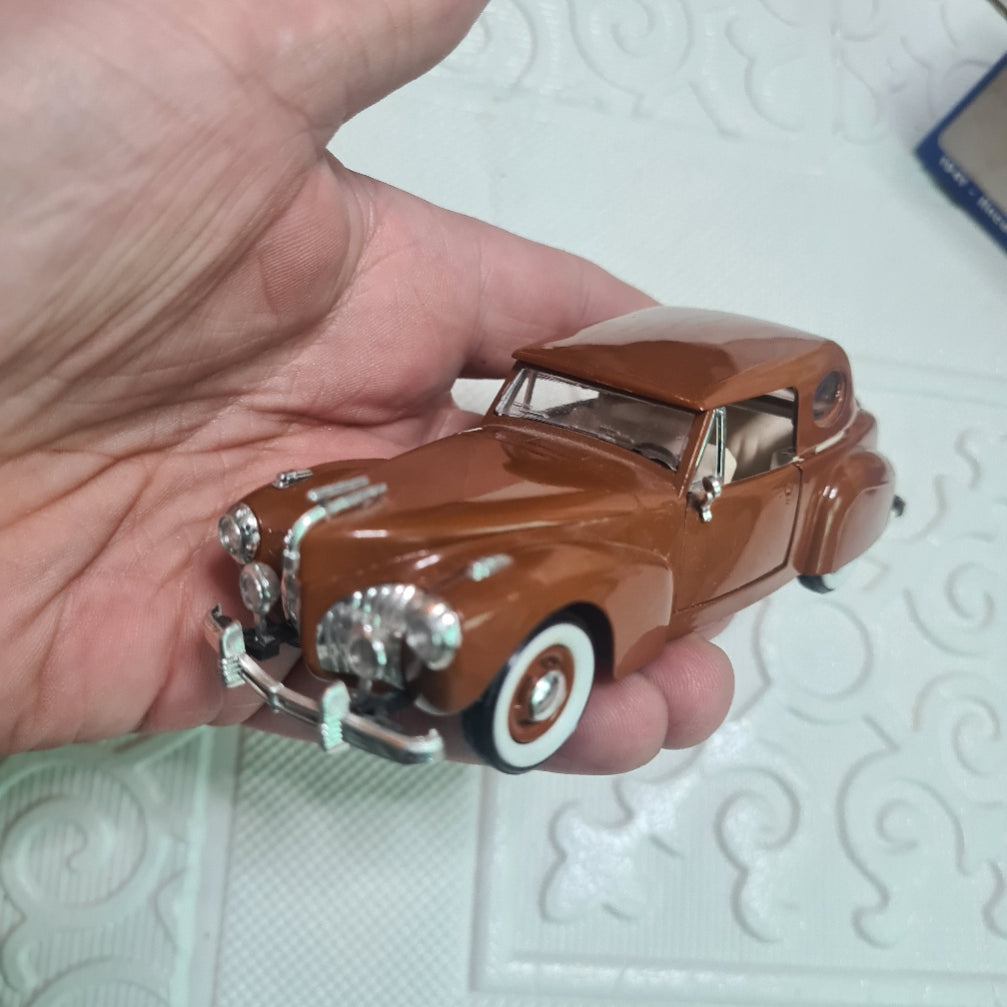 Rio 1:43 Lincoln Continental Berlina 1941 boxed early example lovely