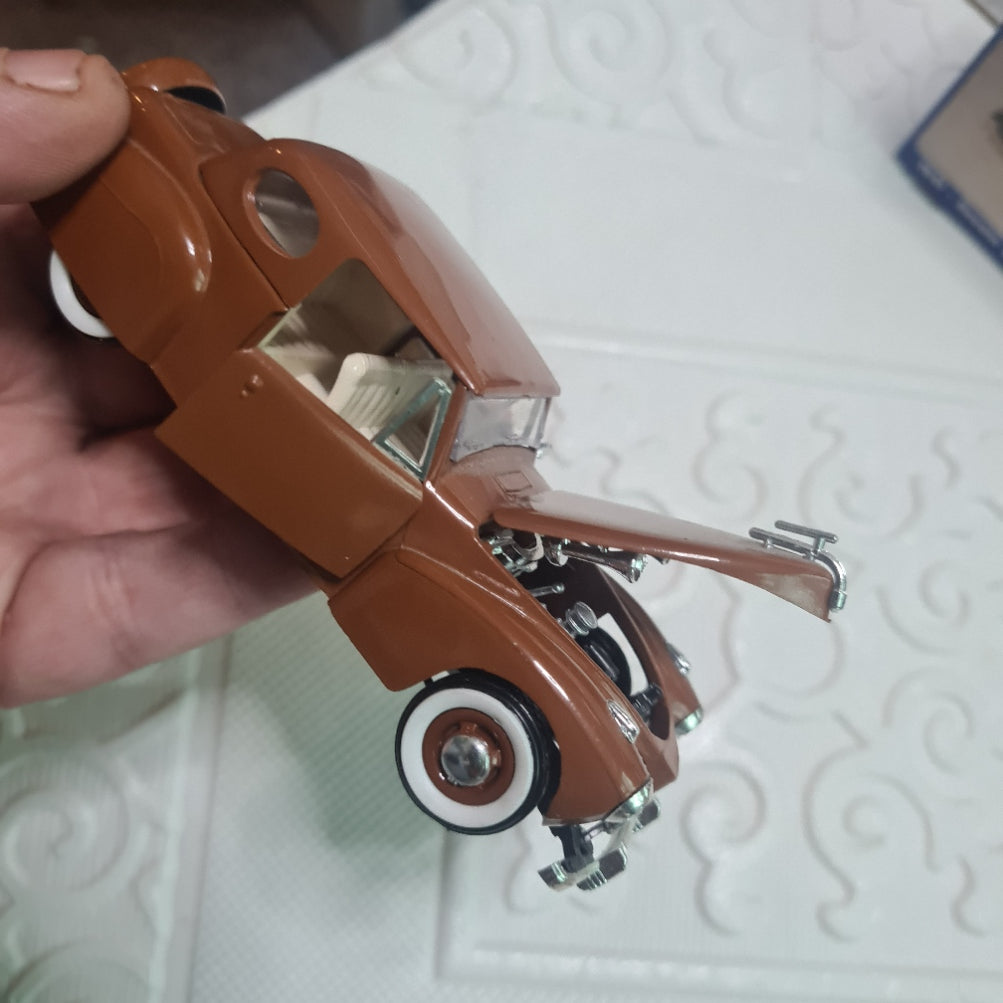 Rio 1:43 Lincoln Continental Berlina 1941 boxed early example lovely