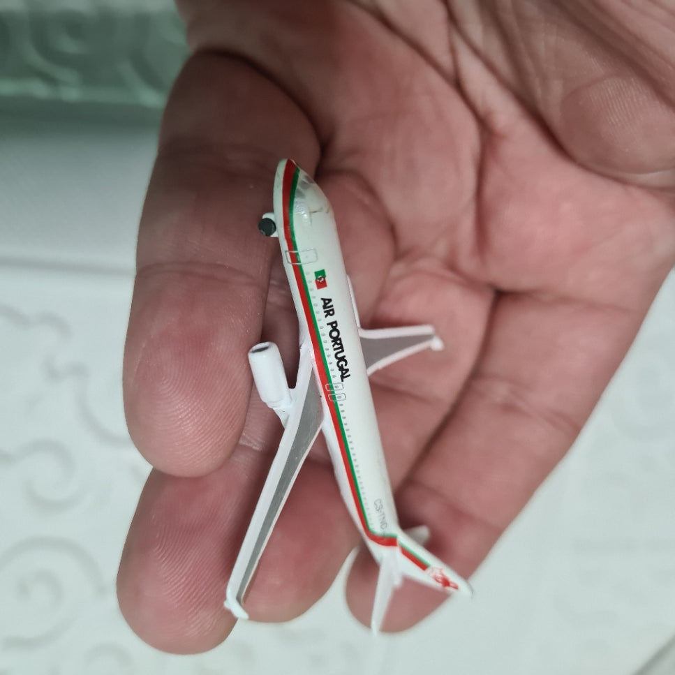 Schabak 1:600 Airbus A-320-200 Air Portugal Germany diecast plane 926/26