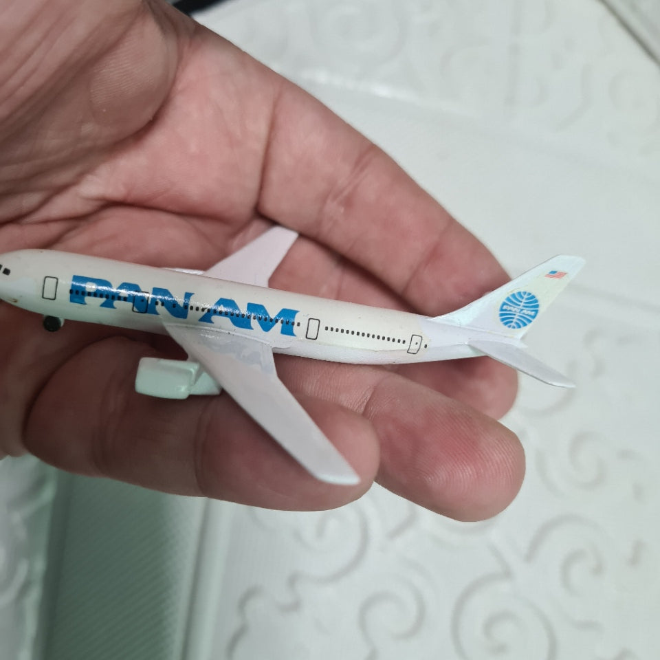 Schabak 1:600 Airbus A 310 Pan-Am Germany diecast plane 903/7b