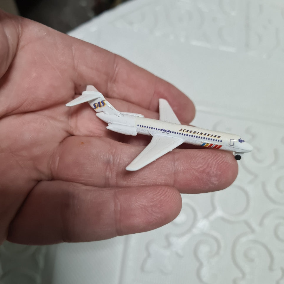 Schabak 1:600 Douglas DC-9-41 SAS Scandinavian airlines Germany diecast plane 924/16