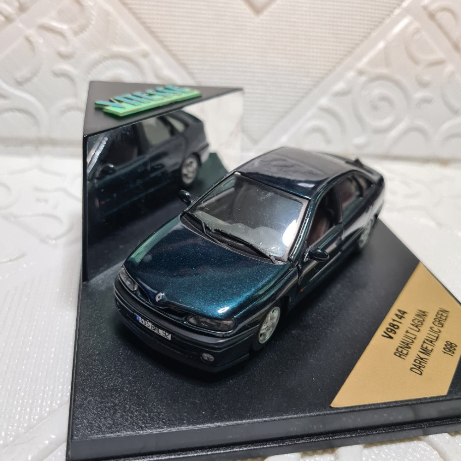 V98144 Vitesse 1:43 Renault Laguna Dark metallic green 1998 boxed diecast