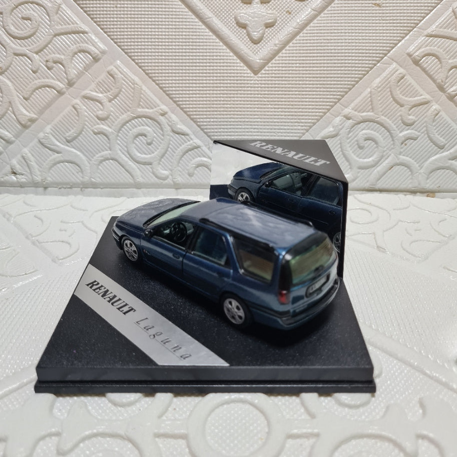 Vitesse 1:43 Renault Laguna Estate metallic blue fully opening parts boxed stunning
