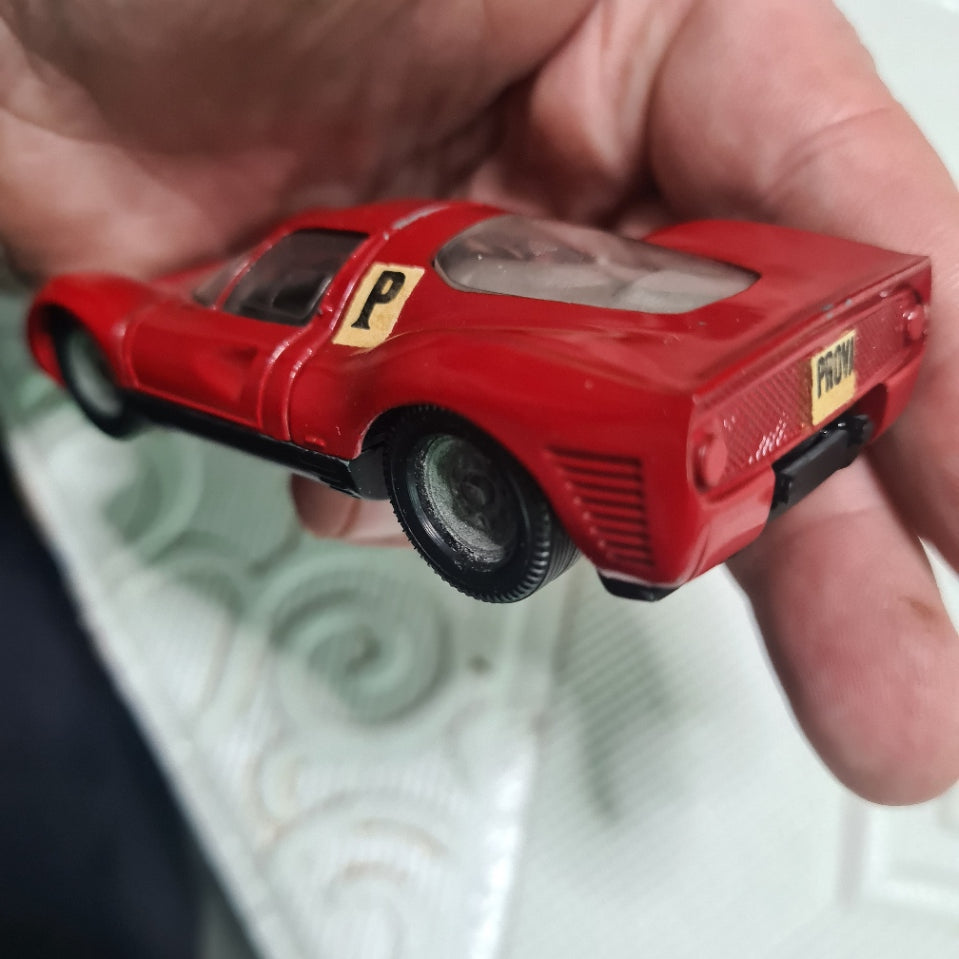 ref 152 Solido 1:43 Ferrari 330 P3 1967 Vintage loose diecast very nice