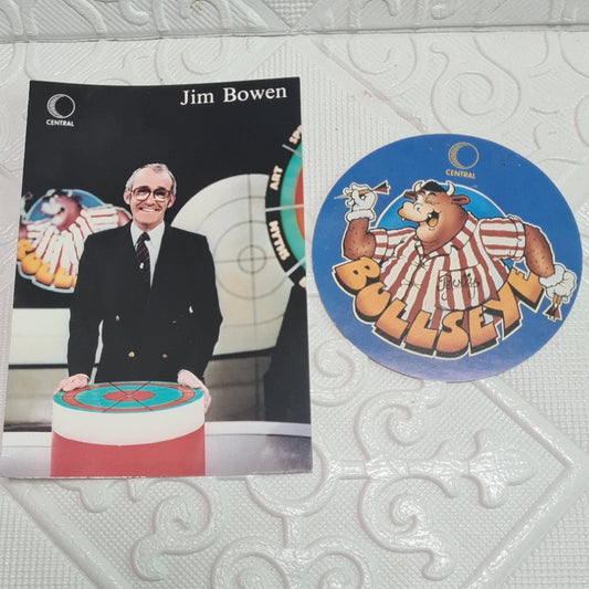 Bullseye Central Television Jim Bowen genuine signed picture & Bully Sticker 80's