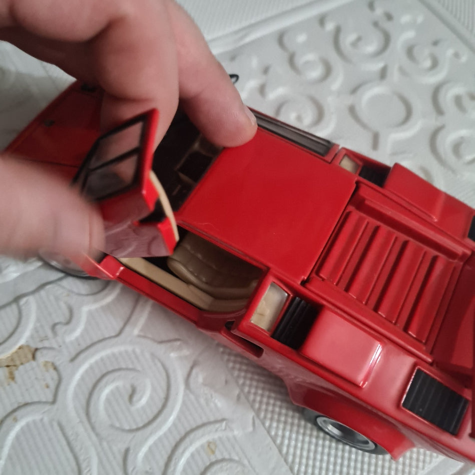 Franklin Mint 1:24 Lamborghini Countach loose stunning diecast model