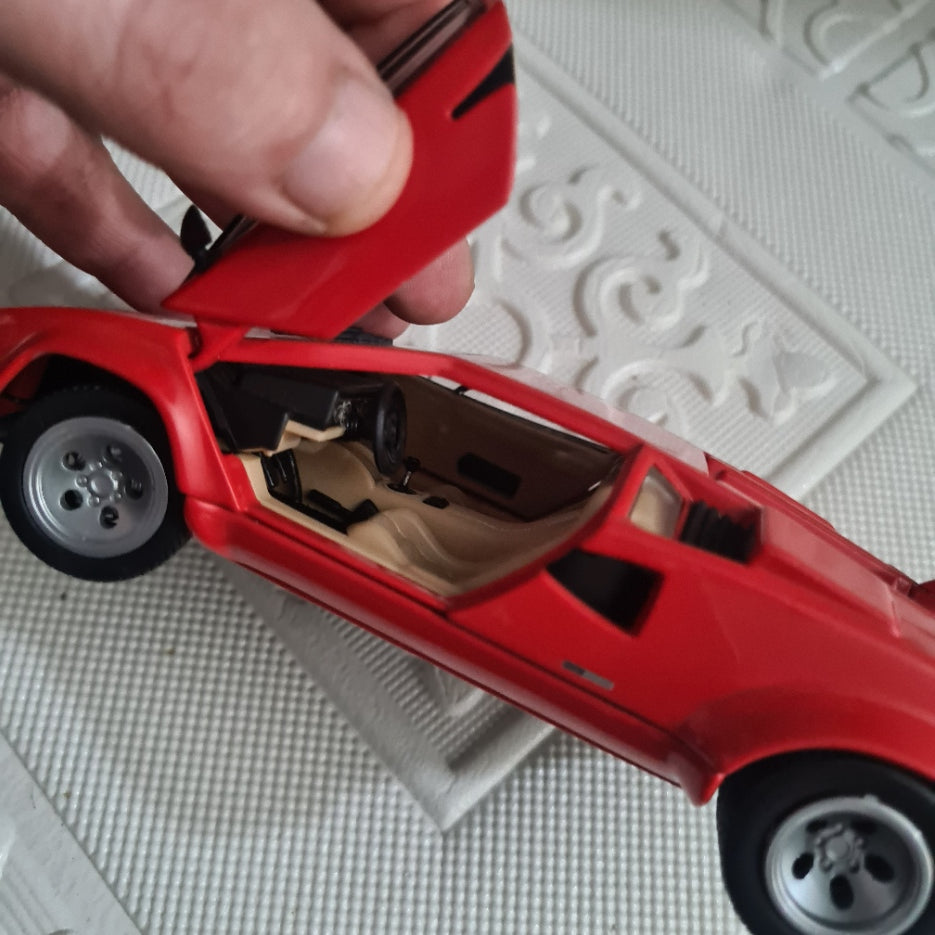 Franklin Mint 1:24 Lamborghini Countach loose stunning diecast model