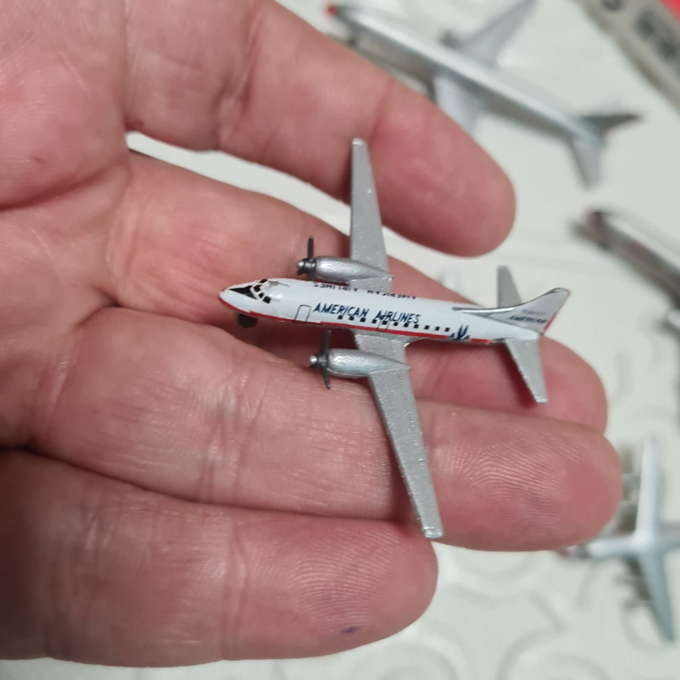 Schabak 1:600 various loose commercial airlines US AMERICAN Airlines related diecast planes bundle lot 12