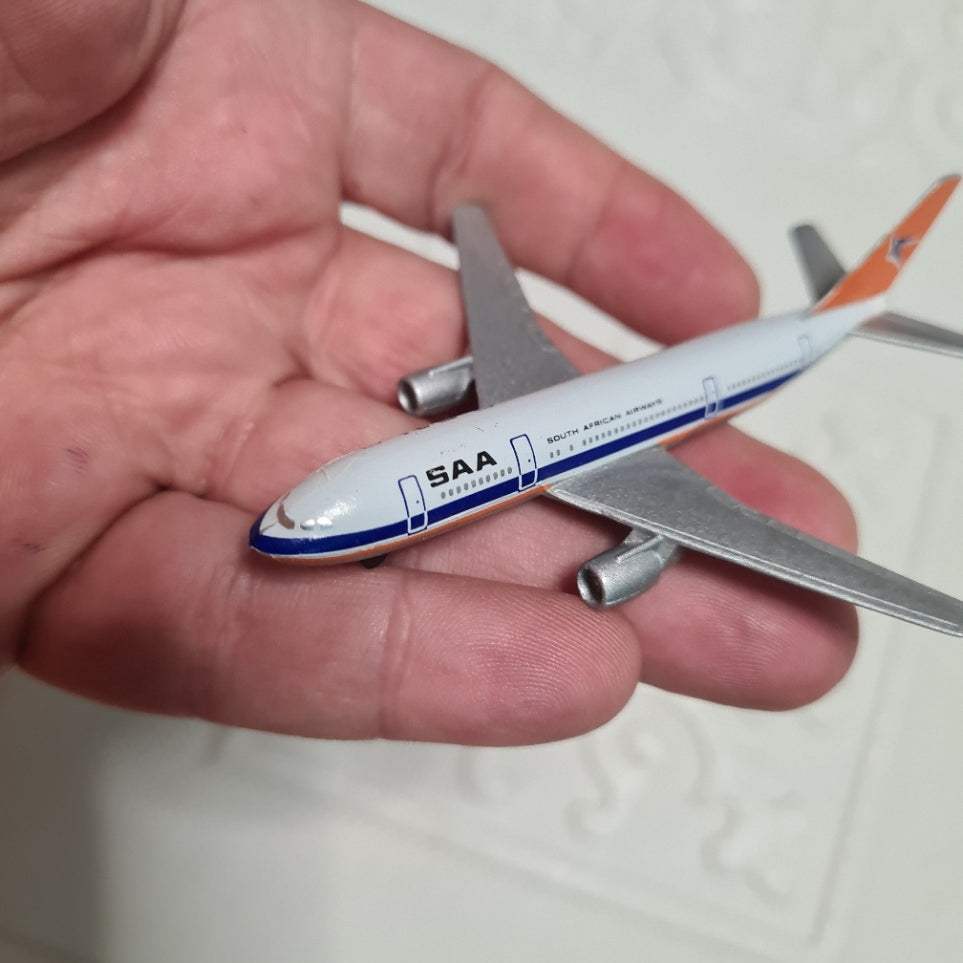 Schabak 1:600 Airbus A 300 B SAA South African German made diecast plane 903/8 very good boxed