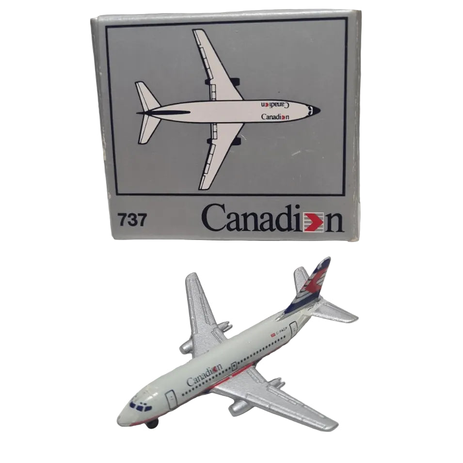 Schabak 1:600 Boeing 737 Canadian Airlines German made diecast plane 905/73 very good boxed