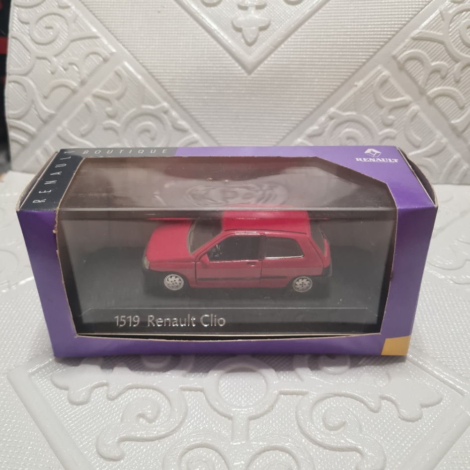 Solido 1:43 1519 Renault Clio red diecast model boxed