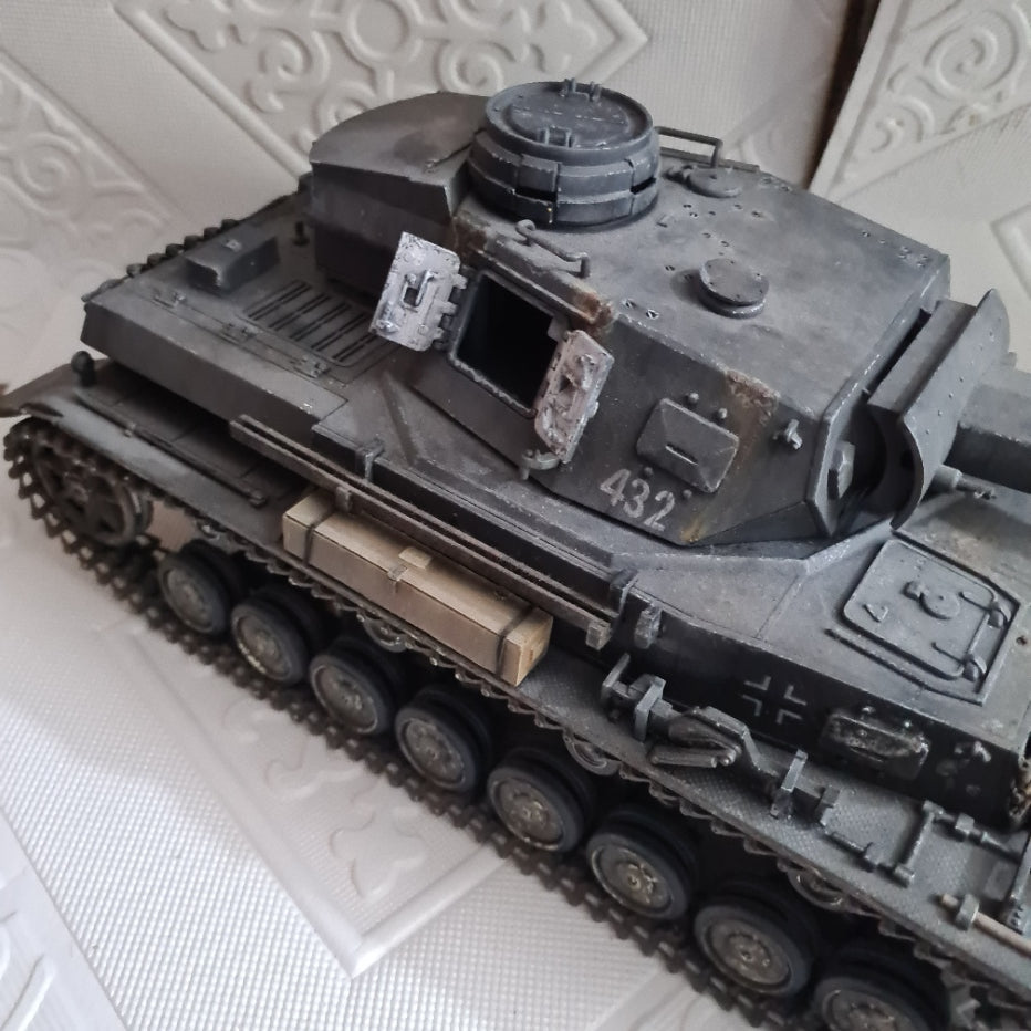 Heng Long 1:16 German ww2 Panzer IV Radio controlled tank pro built painted stunning upgrades