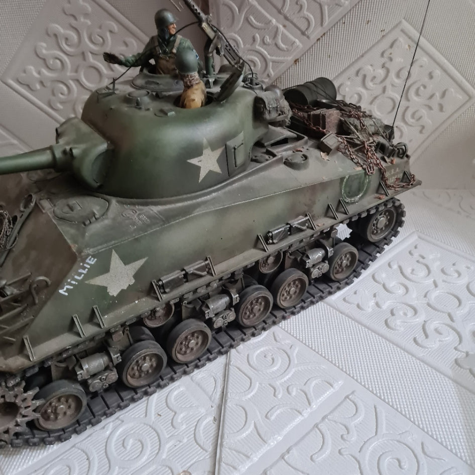 Tamiya 1:16 RC Radio controlled WW2 American Sherman Tank "Millie" pro built painted