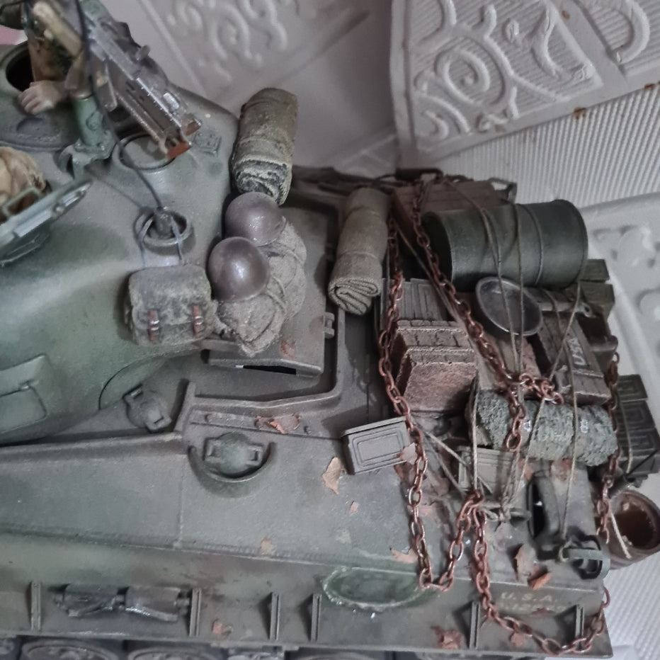 Tamiya 1:16 RC Radio controlled WW2 American Sherman Tank "Millie" pro built painted