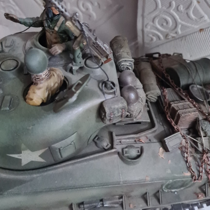 Tamiya 1:16 RC Radio controlled WW2 American Sherman Tank "Millie" pro built painted