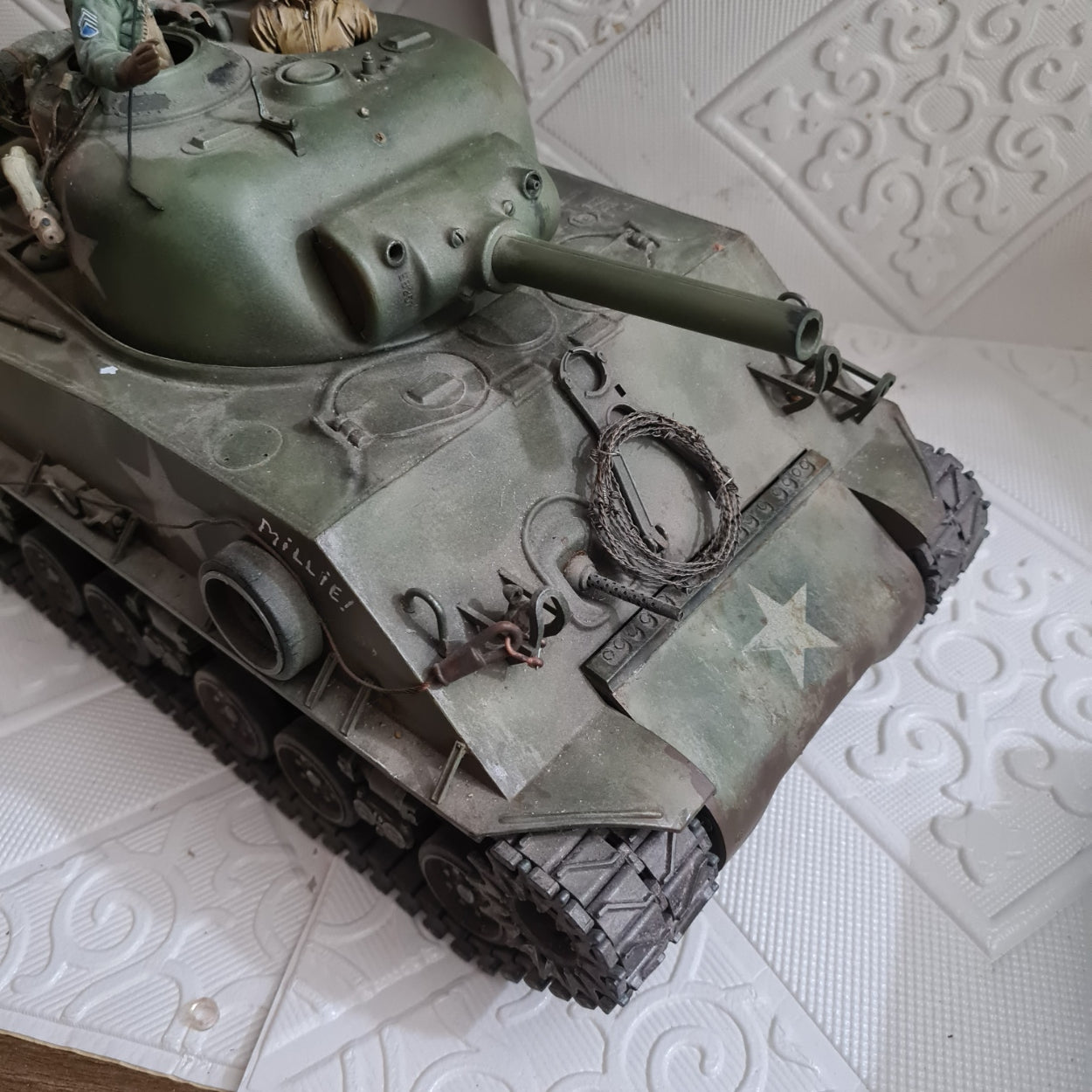 Tamiya 1:16 RC Radio controlled WW2 American Sherman Tank "Millie" pro built painted