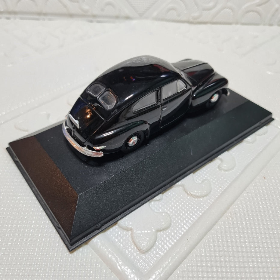 1:43 Atlas collection 1947 Volvo PV444 Loose diecast model
