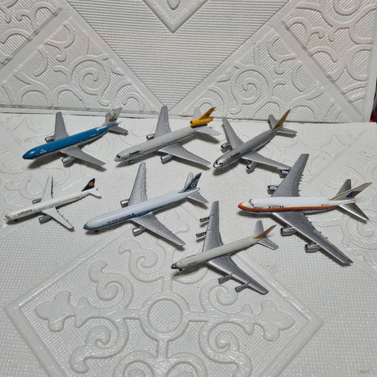 Schabak 1:600 various loose commercial airlines condor  etc diecast planes bundle lot 13