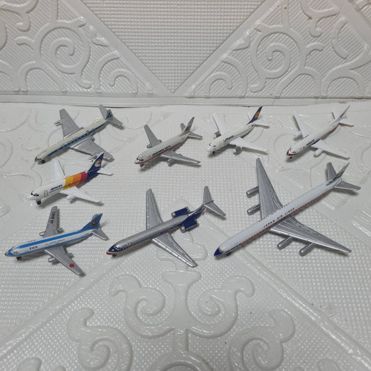 Schabak 1:600 various loose commercial airlines Japan  etc diecast planes bundle lot 14