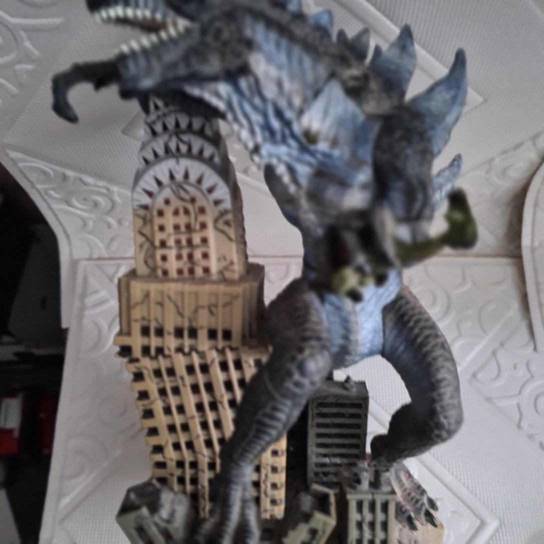 1998 Trendmasters Godzilla moneybox figurine statue toy used loose