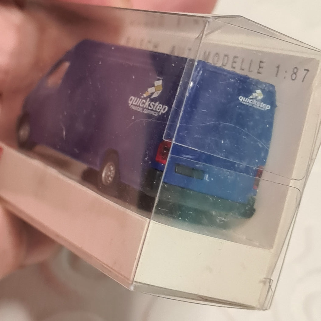 1:87 Busch Mercedes Sprinter "Quickstep Livery" perfect boxed plastic model train scale