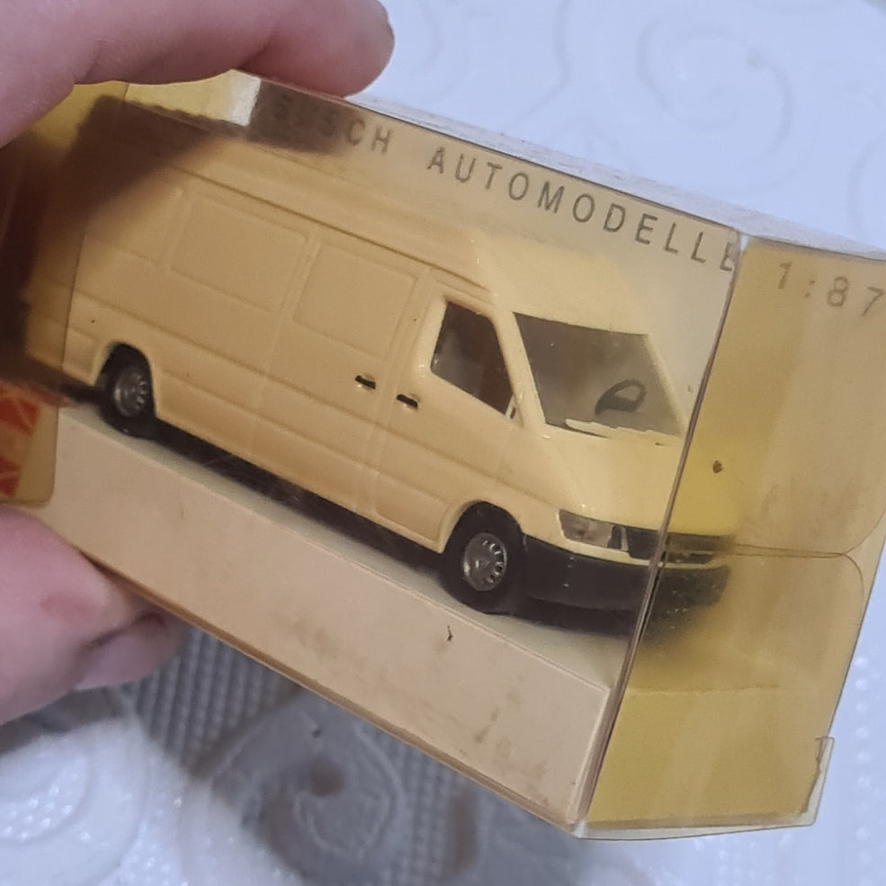 1:87 Busch Mercedes Sprinter plain white perfect boxed plastic model train scale