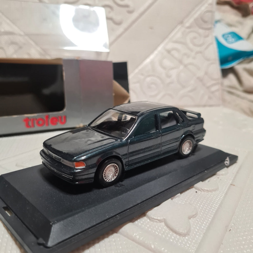 034 1:43 Trofeu Mitsubishi Galant GTI 16V road car metallic Han Green boxed diecast