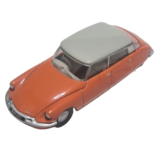 Oxford Diecast 1:76  60's Citroen DS Orange grey diecast  loose excellent