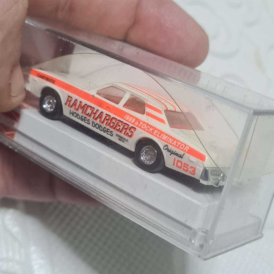 1:87 46614 Dodge Monaco crazy cars RAMCHARGERS boxed plastic model train scale