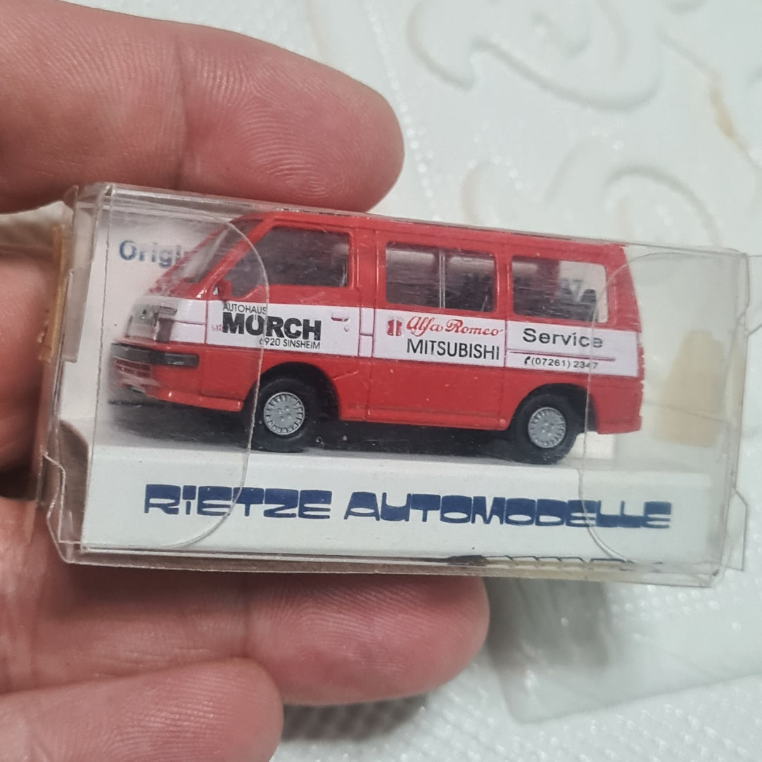 1:87 Rietze Mitsubishi L300 1987  Alfa Romeo service perfect boxed plastic model train scale