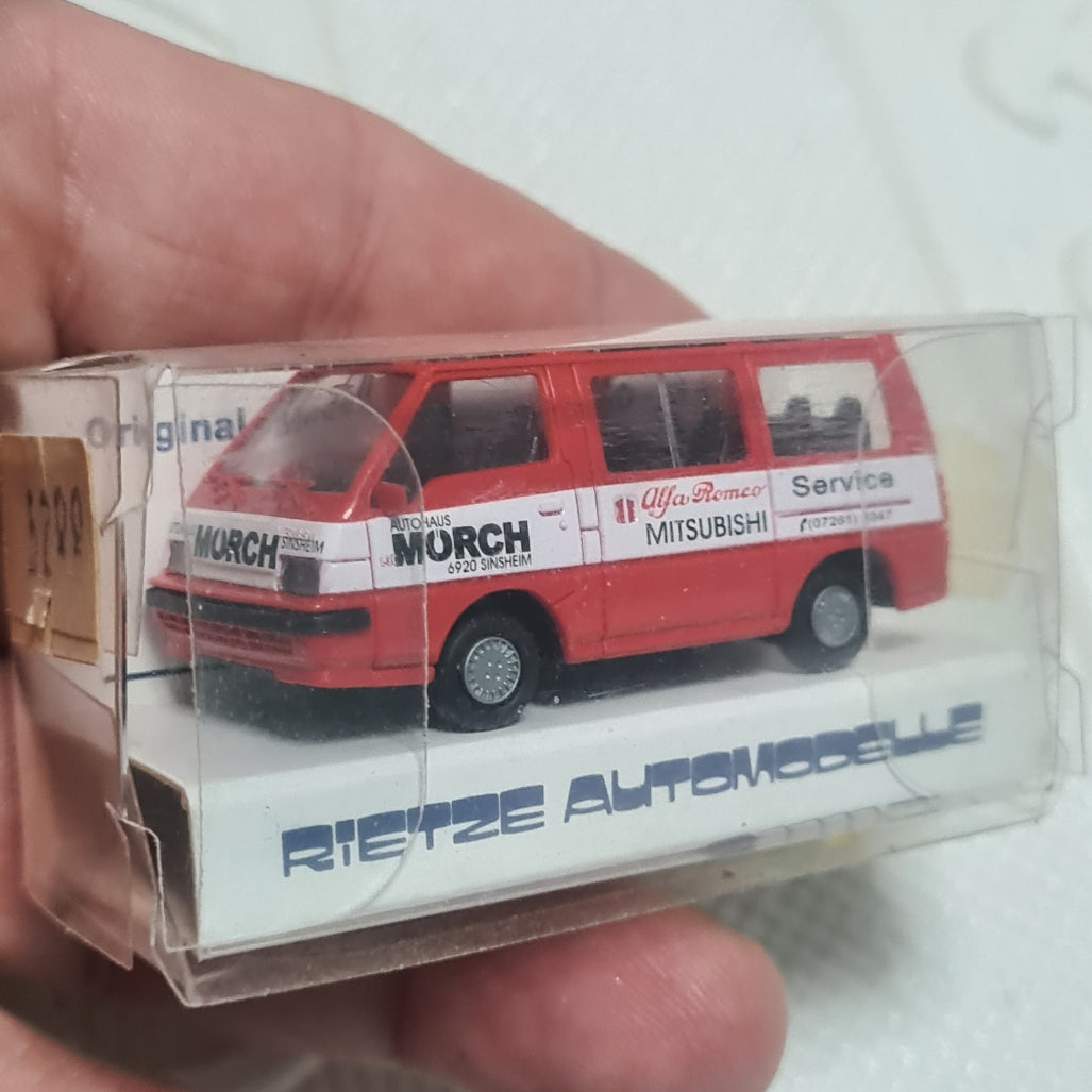 1:87 Rietze Mitsubishi L300 1987  Alfa Romeo service perfect boxed plastic model train scale