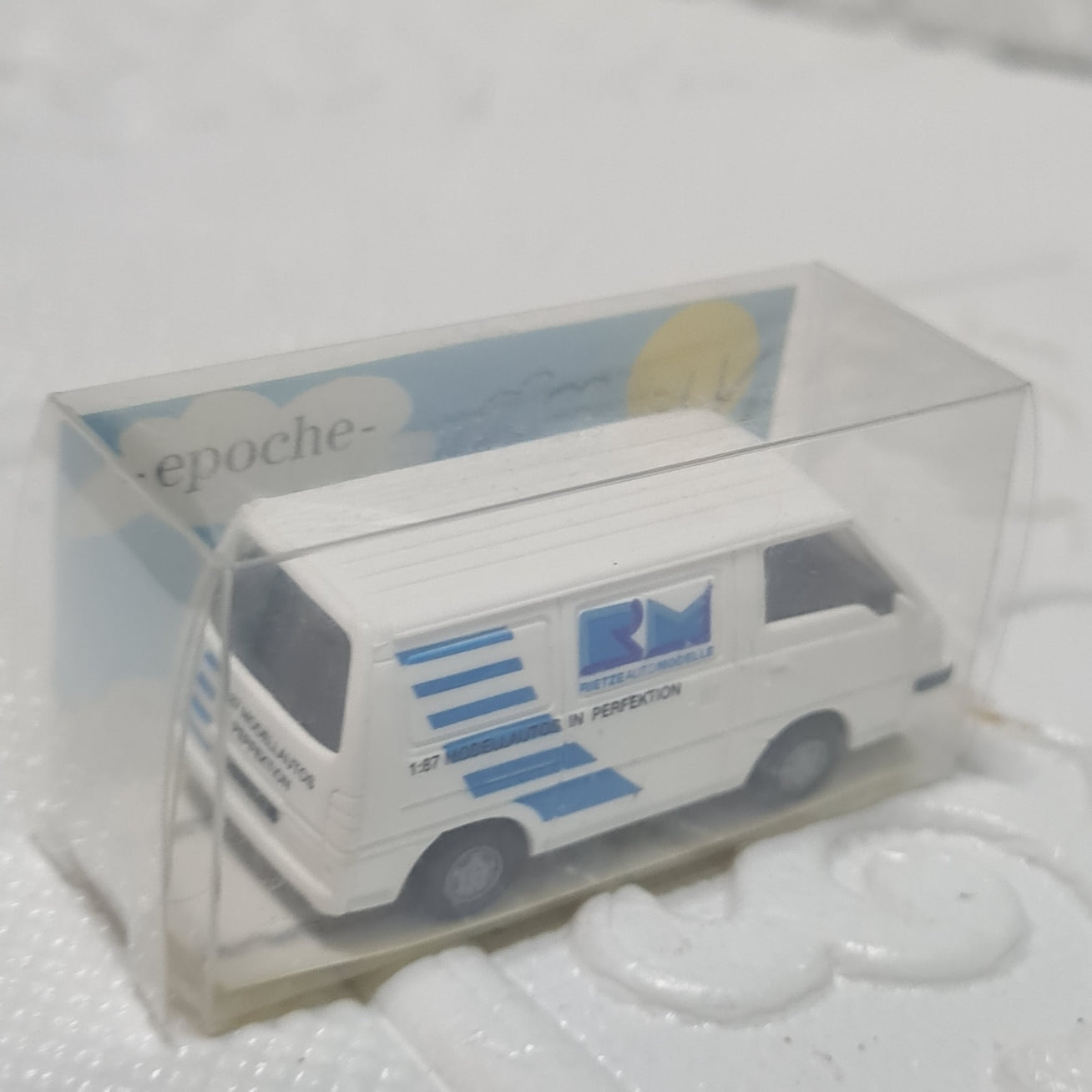 1:87 Rietze Mitsubishi L300 1987  perfect boxed plastic model train scale Wrong box