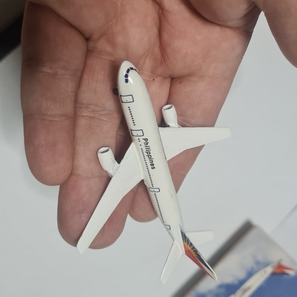 Schabak 1:600 Airbus A-300 Philippine Airlines Diecast plane 903/90