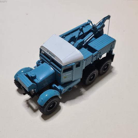 Oxford 76SP002 OO Gauge 1:76th BOAC Pioneer Recovery Tractor loose diecast vgc