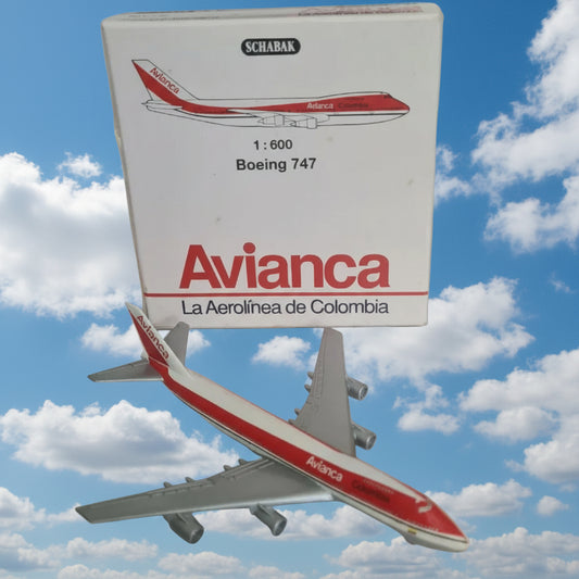 Schabak 1:600 Boeing 747 Avianca Columbia Airlines Diecast plane 901/140 nice