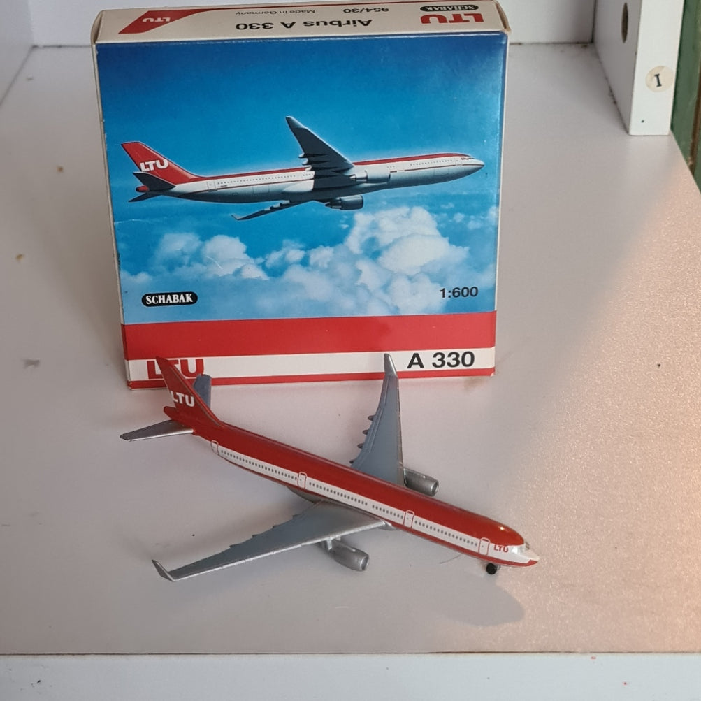 Schabak 1:600 Airbus A-340 LTU German made Diecast plane 954/30 VGC