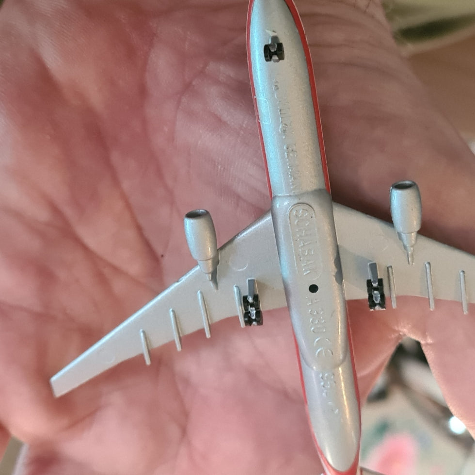 Schabak 1:600 Airbus A-340 LTU German made Diecast plane 954/30 VGC