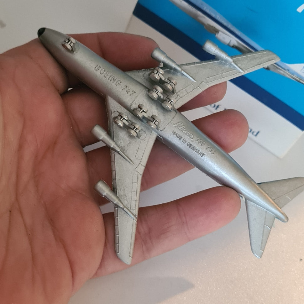Schuco 1:600 Boeing 747 KLM Dutch airlines in schabak wrong box