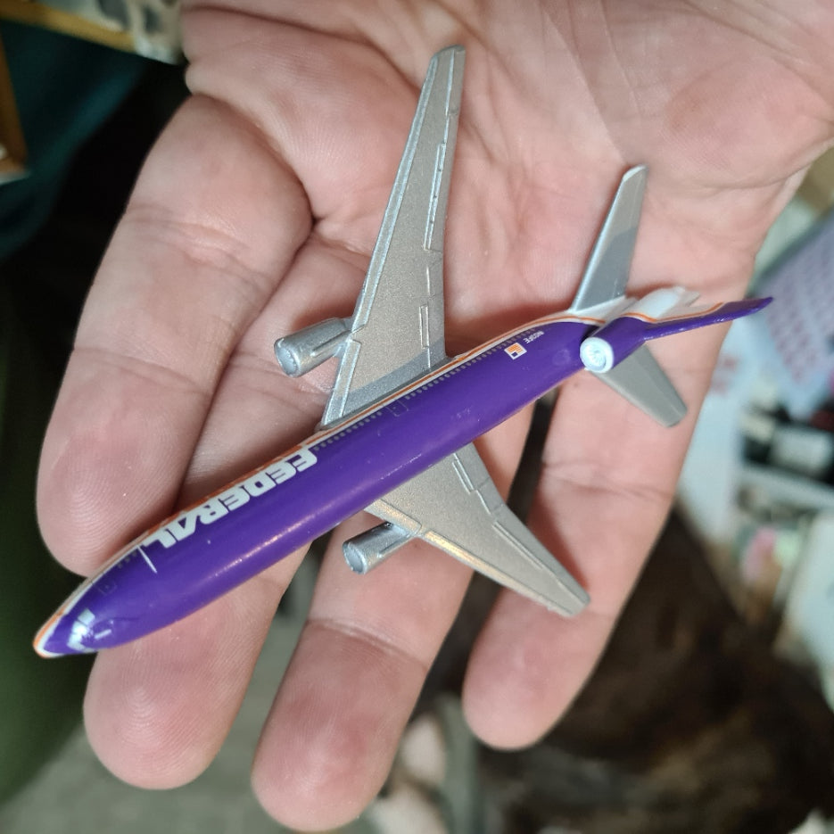 Schabak 1:600 Douglas DC-10 Federal Express diecast plane 902/66 good boxed