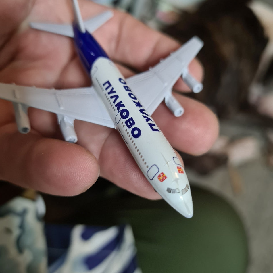 Schabak 1:600 ILLYUSHIN IL-86 PULKOVO diecast plane 953/215 good boxed