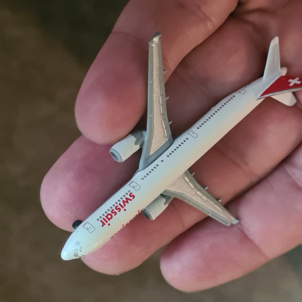 Schabak 1:600 Airbus A-321 Swissair diecast plane 956/4 VGC boxed