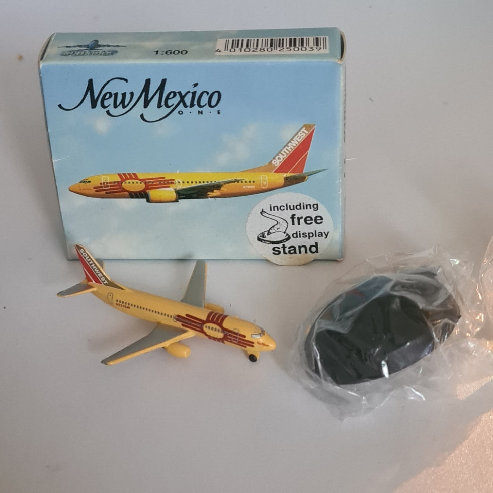 Schabak 1:600 Boeing 737-700 Southwest Airlines New Mexico One diecast plane 925/160m good boxed