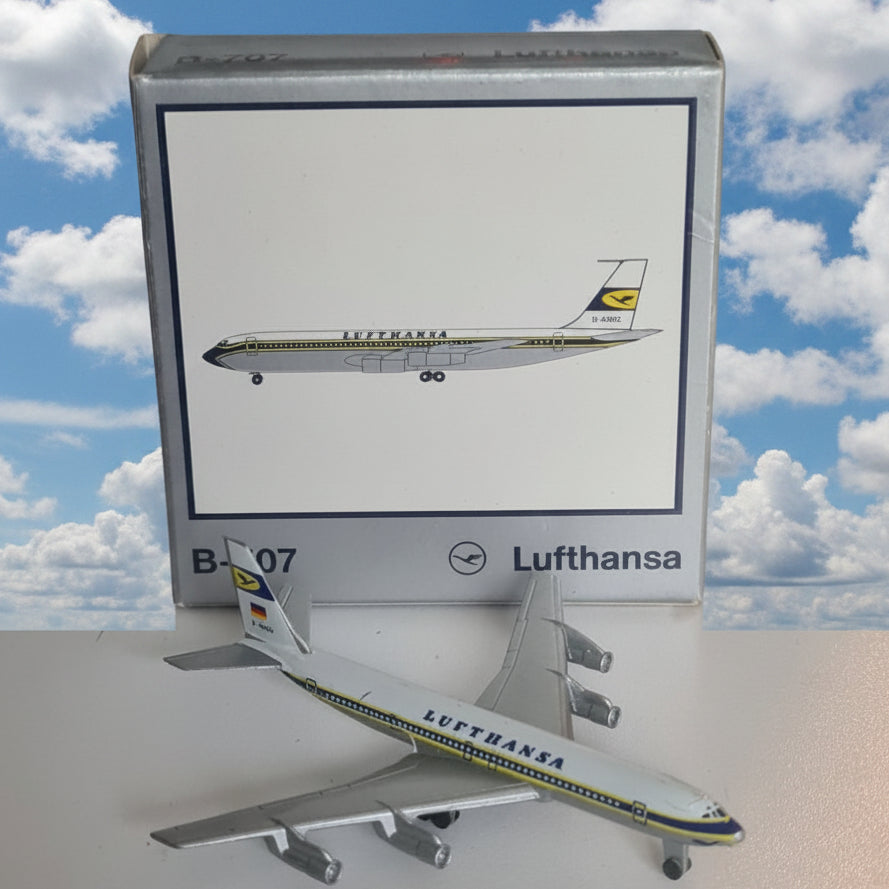 Schabak 1:600 Boeing 707 Lufthansa diecast plane 935/1 boxed very good