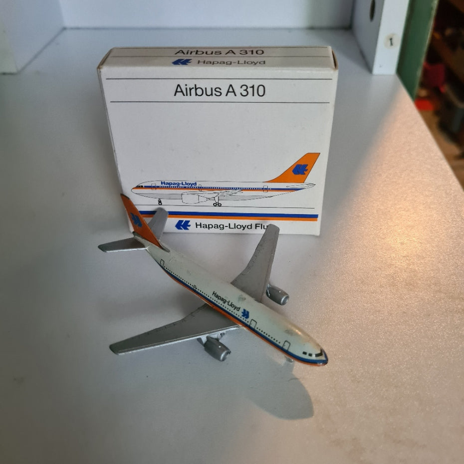 Schabak 1:600 Airbus A-310 Hapag-Lloyd Flug diecast plane 923/18 nice boxed